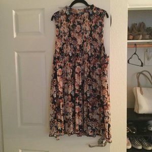 Xhilaration Brown Floral Flowy Dress